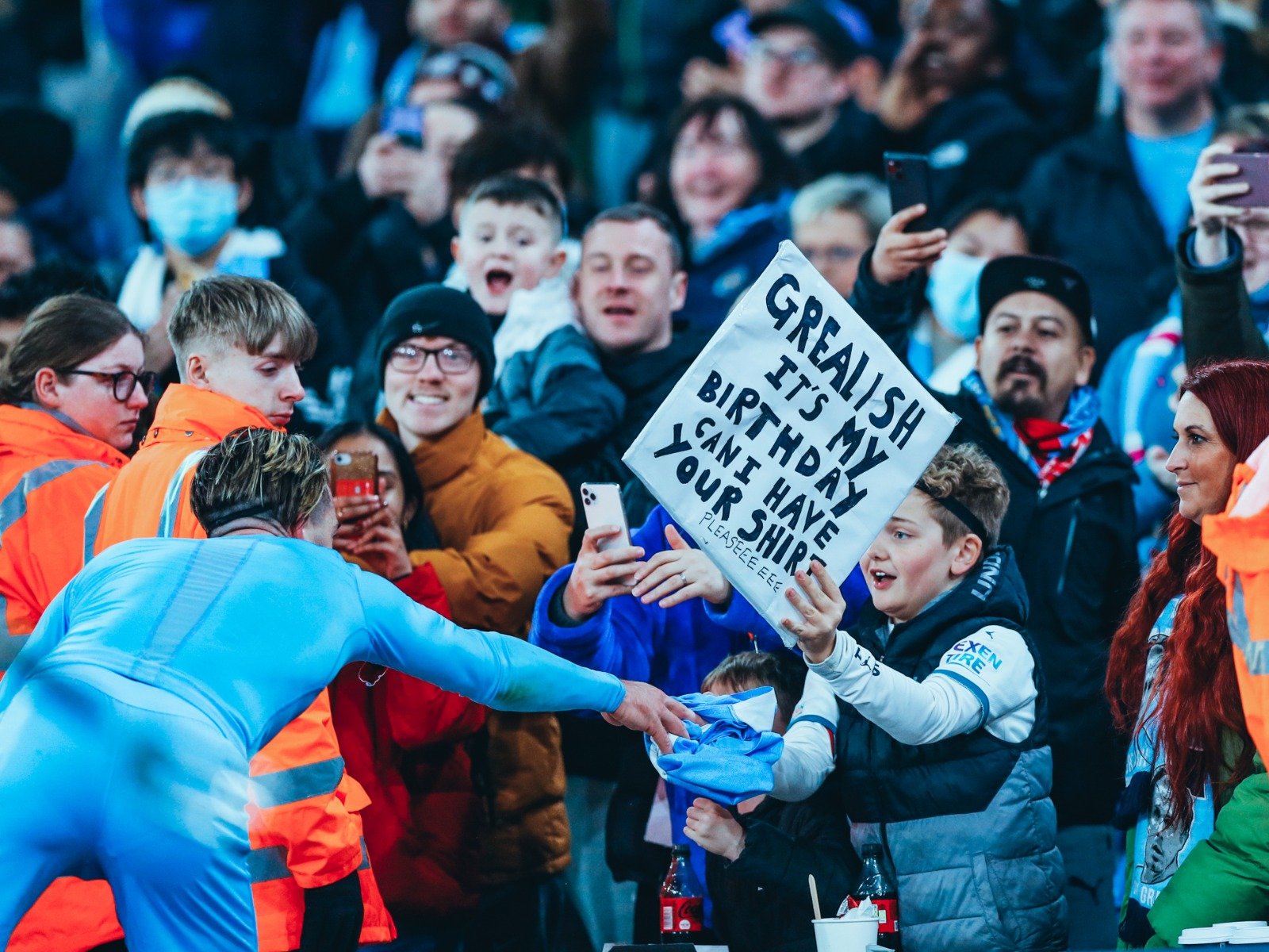 赢得了广泛 赢得了广泛