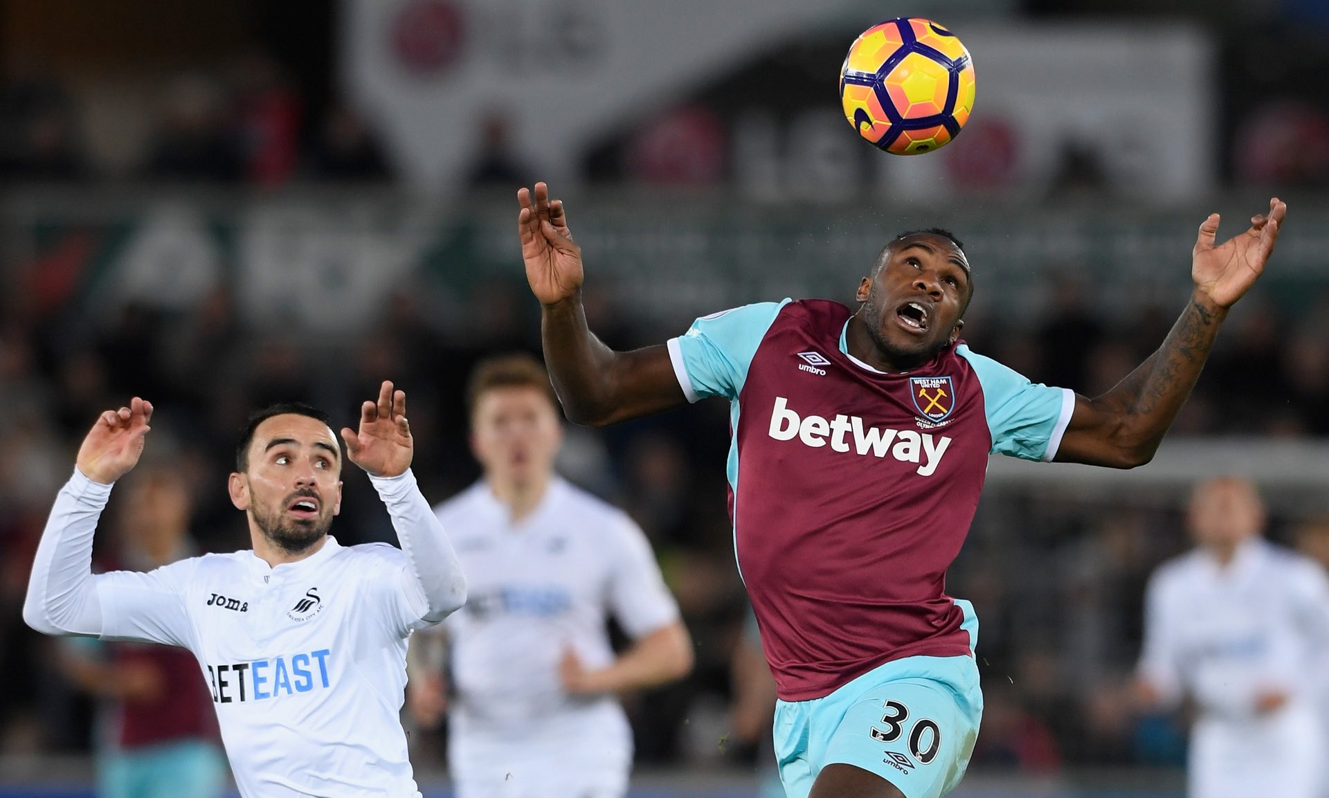 伍中发挥最 伍中发挥最